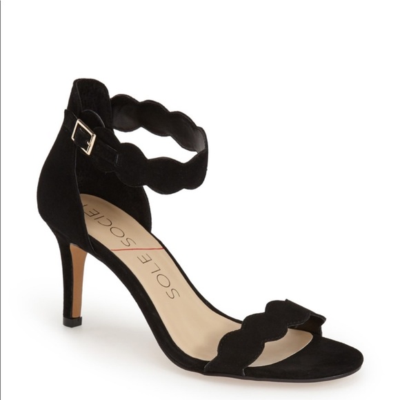 Sole Society Shoes - Sole Society black Pia heels, size 9